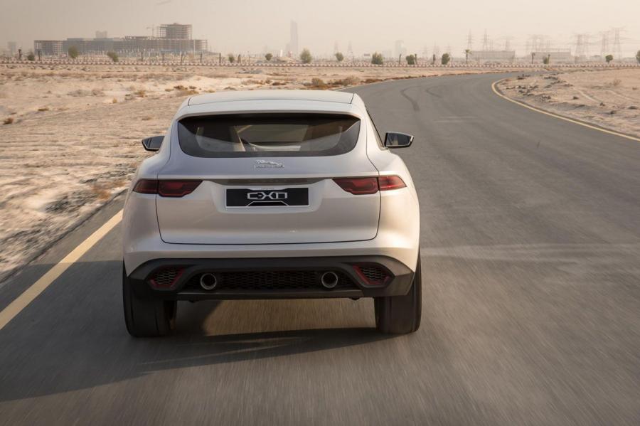  Jaguar C-X17 Concept in Liquid Aluminum 2013 года  (фото 6 из 38)